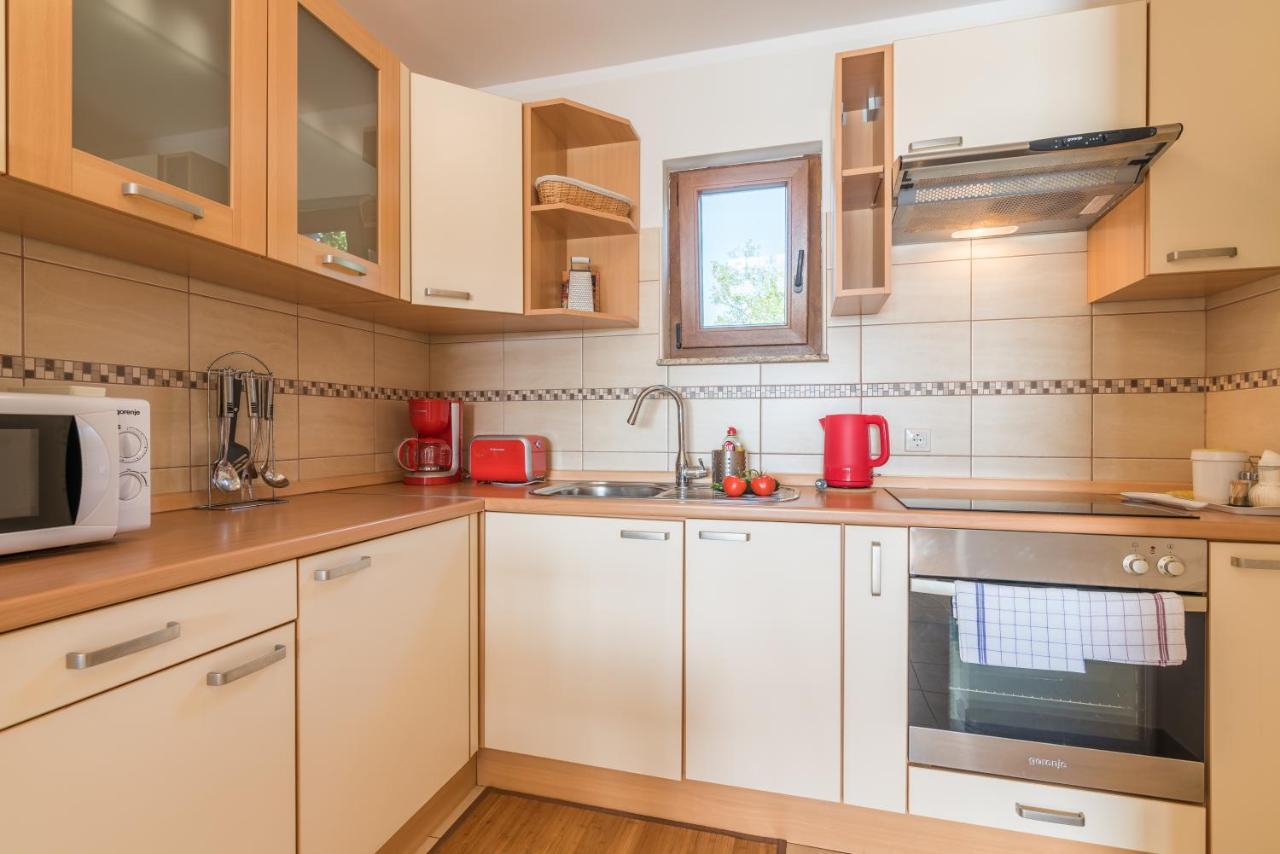 Apartments Insula Aurea Климно Экстерьер фото